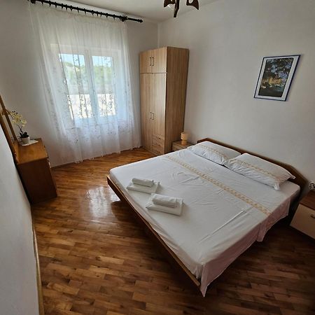 Apartments Rusin Linardici Екстер'єр фото