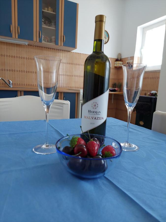 Apartments Rusin Linardici Екстер'єр фото